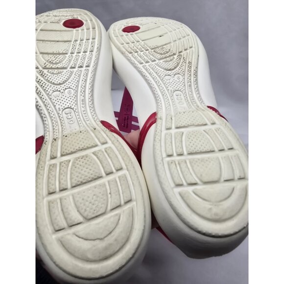 Crocs Isabella White And Pink T-Strap Iconic Comfort Sandal Size 6 Women's - Picture 10 of 16